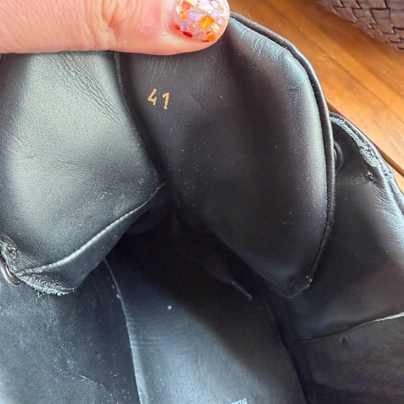 MCM Black High-Top Sneakers - Picture 7 of 9